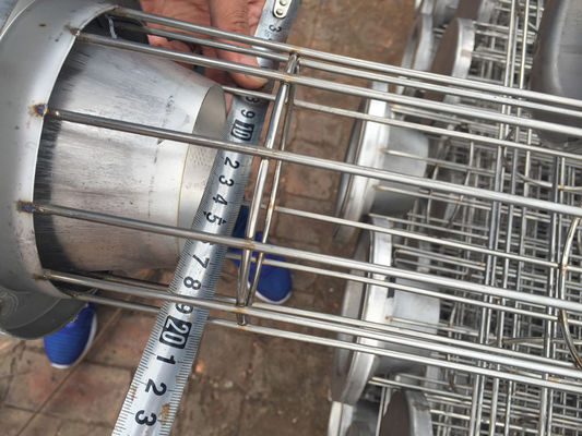 کیسه جمع آوری گرد و غبار حرفه ای که از قفس های پشتیبان با لوله ونتوری پشتیبانی می کند